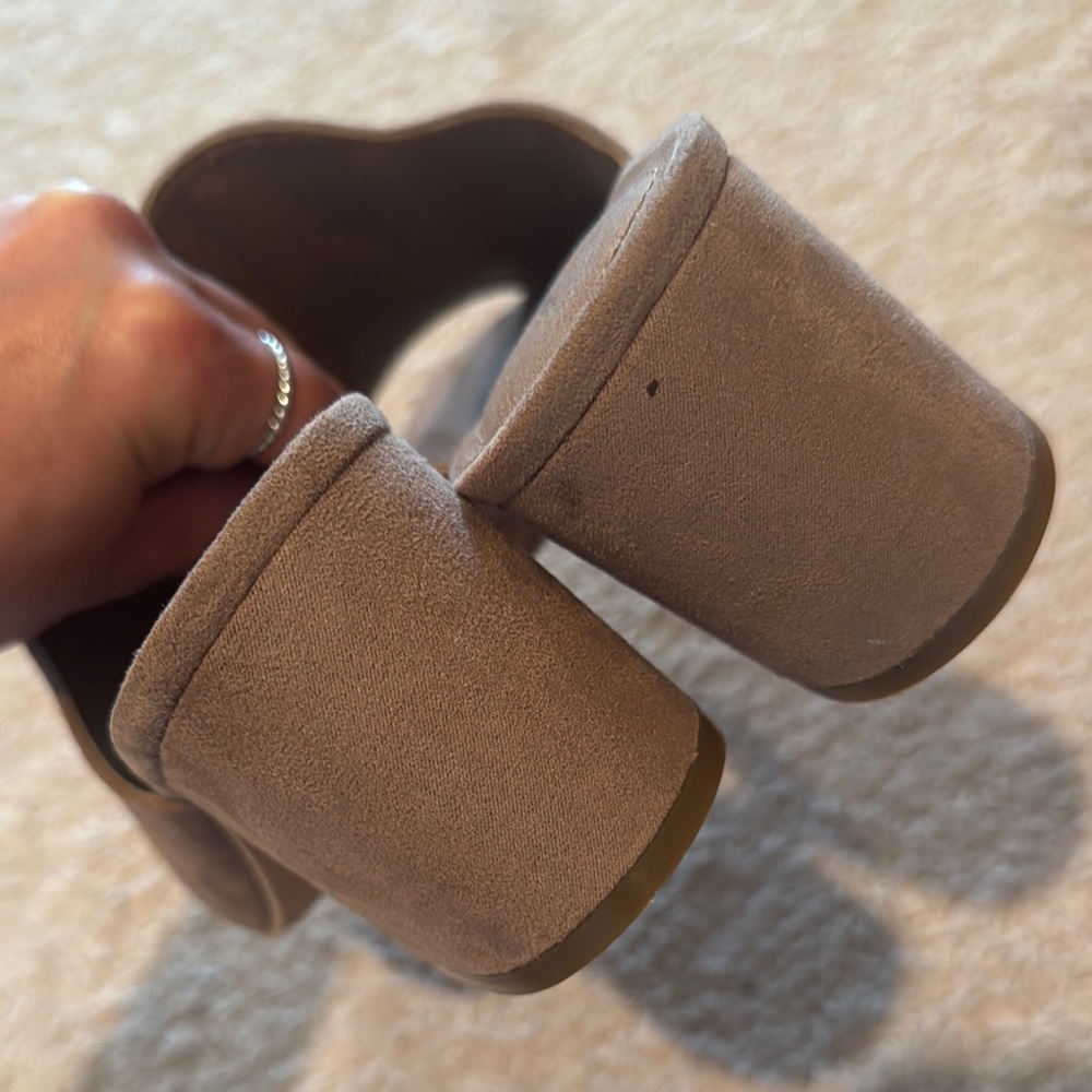 Brown Women's Mules - Picture 4 of 8